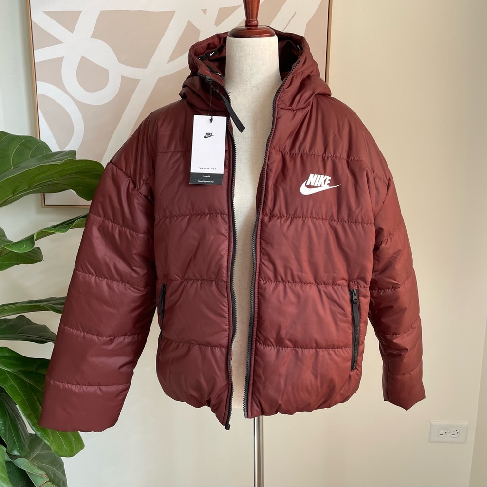 NWT Nike Women's Brown/Maroon Puffer Jacket
